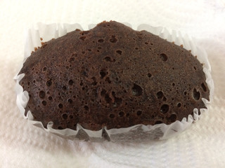 「神戸屋 まるでチョコレートケーキのようなショコラ蒸し 袋3個」のクチコミ画像 by SANAさん