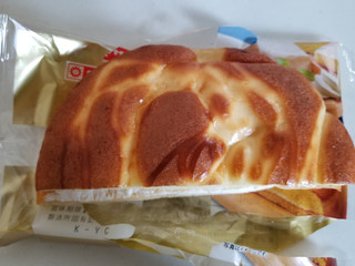 「ヤマザキ 3種のチーズケーキ 袋1個」のクチコミ画像 by リぃさんさん