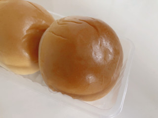 「ヤマザキ 薄皮 プリン風味クリームパン 袋5個」のクチコミ画像 by gggさん