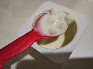 「雪印メグミルク ナチュレ恵 アロエ 2つのおいしさ カップ70g×4」のクチコミ画像 by レビュアーさん