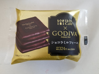 「ローソン Uchi Cafe’ SWEETS × GODIVA ショコラミルフィーユ」のクチコミ画像 by リぃさんさん