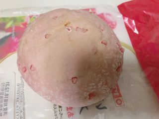 「ヤマザキ いちごメロンパン 袋1個」のクチコミ画像 by gggさん