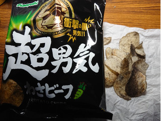 「山芳製菓 ポテトチップス 超男気わさビーフ 袋60g」のクチコミ画像 by たむこーさん