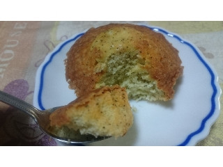 国産小麦のマドレーヌ 紅茶