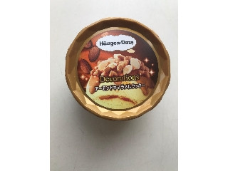 「ハーゲンダッツ デコレーションズ アーモンドキャラメルクッキー カップ88ml」のクチコミ画像 by jasminesatoさん