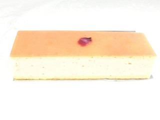 「クリオロ 桜のチーズケーキ」のクチコミ画像 by いちごみるうさん