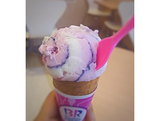 中評価】サーティワン シーズンフレーバー スリーベリー