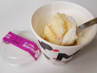 「モンテール 小さな洋菓子店 モークリーム カップ1個」のクチコミ画像 by MAA しばらく不在さん