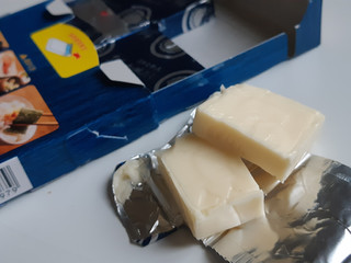 「明治 北海道十勝 スマートチーズ 和風だし ほたて 袋8個」のクチコミ画像 by MAA しばらく不在さん