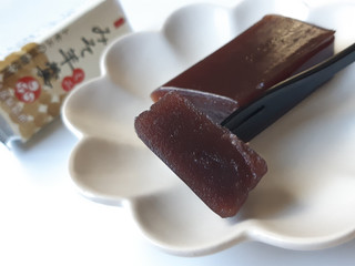 「福居製餡所 ミニみそ羊羹 トモエの味噌使用 50g」のクチコミ画像 by MAA しばらく不在さん