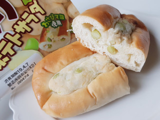 「第一パン たっぷりポテトサラダ 枝豆入り 袋1個」のクチコミ画像 by MAA しばらく不在さん