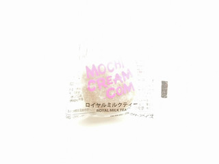 「モチクリームジャパン プレミアムモチクリームアイス ロイヤルミルクティー 袋40g」のクチコミ画像 by いちごみるうさん