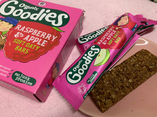 「Goodies ラズベリーアンドアップル ソフトオーティバー 箱6個」のクチコミ画像 by SweetSilさん