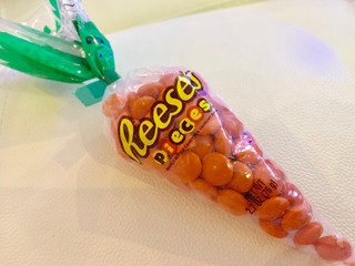 「HERSHEY’S Reese’s pieces 30g」のクチコミ画像 by SweetSilさん