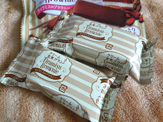 「アサヒ クリーム玄米ブラン ティラミスのブラウニー 袋2枚」のクチコミ画像 by レビュアーさん