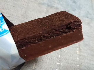 「ブルボン 濃厚チョコブラウニー リッチミルク 袋1個」のクチコミ画像 by レビュアーさん