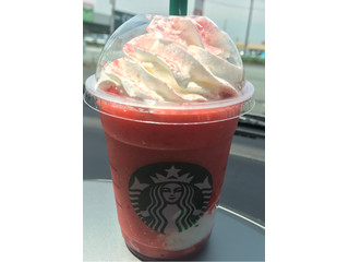 「スターバックス #STRAWBERRYVERYMUCHFRAPPUCCINO__RED」のクチコミ画像 by ぐっっっちさん