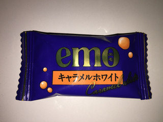 「森永製菓 emo キャラメルホワイト 箱42g」のクチコミ画像 by 好物は栗さん