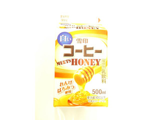 「雪印メグミルク 白い雪印コーヒー MEETS HONEY パック500ml」のクチコミ画像 by いちごみるうさん