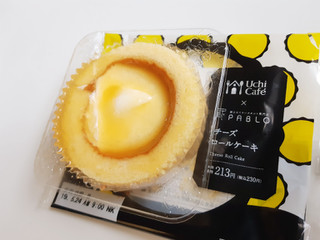 「ローソン Uchi Cafe’ SWEETS×PABLO チーズロールケーキ」のクチコミ画像 by MAA しばらく不在さん