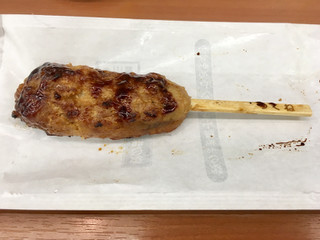 「ファミリーマート 炭火焼きとり 本格つくね タレ」のクチコミ画像 by ビールが一番さん