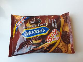 「明治 マクビティ ダイジェスティブミルクチョコレート 袋3枚×5」のクチコミ画像 by MAA しばらく不在さん
