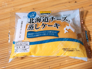 「トップバリュ ベストプライス しっとり食感 北海道チーズ蒸しケーキ 袋1個」のクチコミ画像 by なしなしなしなしさん