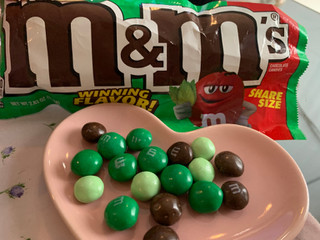 「M＆M’S Crunchy mint 袋80.2g」のクチコミ画像 by SweetSilさん