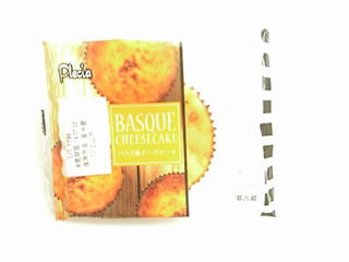 「プレシア バスク風チーズケーキ」のクチコミ画像 by いちごみるうさん