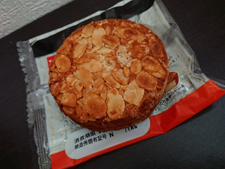 「Pasco フロランタンみたいなケーキ 袋1個」のクチコミ画像 by ぺりちゃんさん