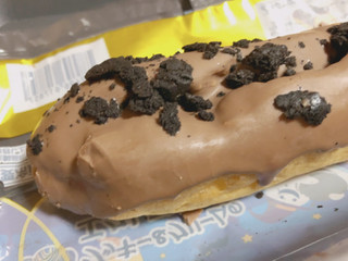 「オランジェ クッキー＆クリームのエクレア 袋1個」のクチコミ画像 by gggさん