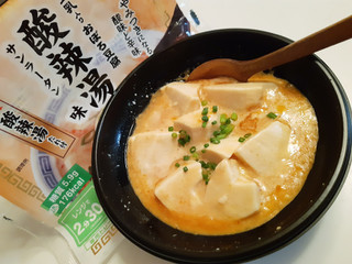 「おかめ豆腐 レンジで豆乳入りおぼろ 酸辣湯 袋270g」のクチコミ画像 by MAA しばらく不在さん