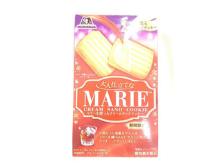 「森永製菓 マリーを使ったサンドクッキー 箱8個」のクチコミ画像 by いちごみるうさん