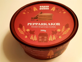 「神戸物産 PEPPARKAKOR Swedish Gingersnaps Cookies 300g」のクチコミ画像 by MAA しばらく不在さん