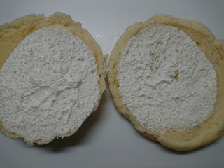 「第一パン ラ・ベットラ マスカルポーネ風味メロンパン 袋1個」のクチコミ画像 by レビュアーさん