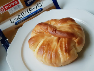 「ヤマザキ おいしい菓子パン しっとりバターパン 袋1個」のクチコミ画像 by MAA しばらく不在さん