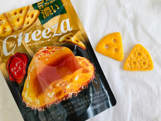 「江崎グリコ 生チーズのチーザ チェダーチーズ 袋40g」のクチコミ画像 by sarienonさん