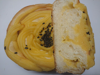 「Pasco 国産小麦のスイートポテトなパン 袋1個」のクチコミ画像 by レビュアーさん