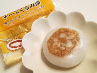 「武蔵製菓 チーズくるみ餅 袋1個」のクチコミ画像 by MAA しばらく不在さん