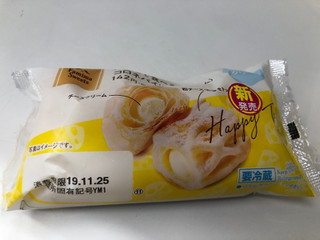 「ファミリーマート 冷やして食べるコロネパイ チーズクリーム」のクチコミ画像 by マト111さん