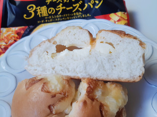 「第一パン 3種のチーズパン 袋1個」のクチコミ画像 by MAA しばらく不在さん