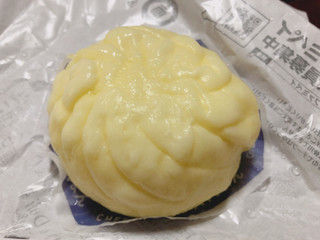 「ファミリーマート チーズ肉まん」のクチコミ画像 by gggさん