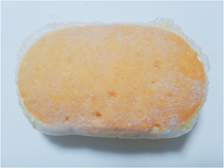 「トップバリュ ベストプライス しっとり食感 北海道チーズ蒸しケーキ 袋1個」のクチコミ画像 by nag～ただいま留守にしております～さん