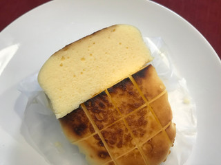 「第一パン バター蒸し 袋1個」のクチコミ画像 by やにゃさん