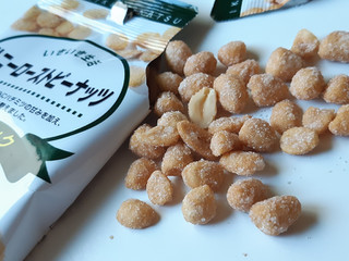 「タクマ食品 いきいき生活 ハニーローストピーナッツ 袋50g」のクチコミ画像 by MAA しばらく不在さん
