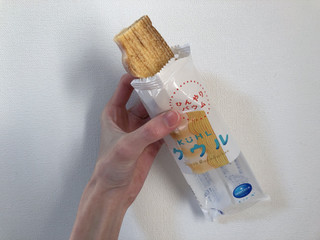 「モンテール 小さな洋菓子店 クウル バウム スティック 袋1個」のクチコミ画像 by ヘルシーさん