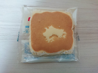 「フランソア 九州産クリームチーズ 蒸しケーキ 袋1個」のクチコミ画像 by ぺりちゃんさん