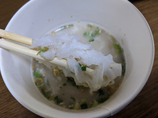 「アサヒ おどろき麺0 しじみ塩とんこつ麺 カップ16.2g」のクチコミ画像 by banさん