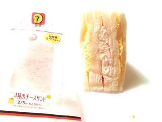 「デイリーヤマザキ 4種のチーズサンド」のクチコミ画像 by いちごみるうさん