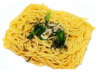 「マ・マー 超もち生パスタ あさりの旨み広がる濃厚バター醤油風味 袋260g」のクチコミ画像 by つなさん